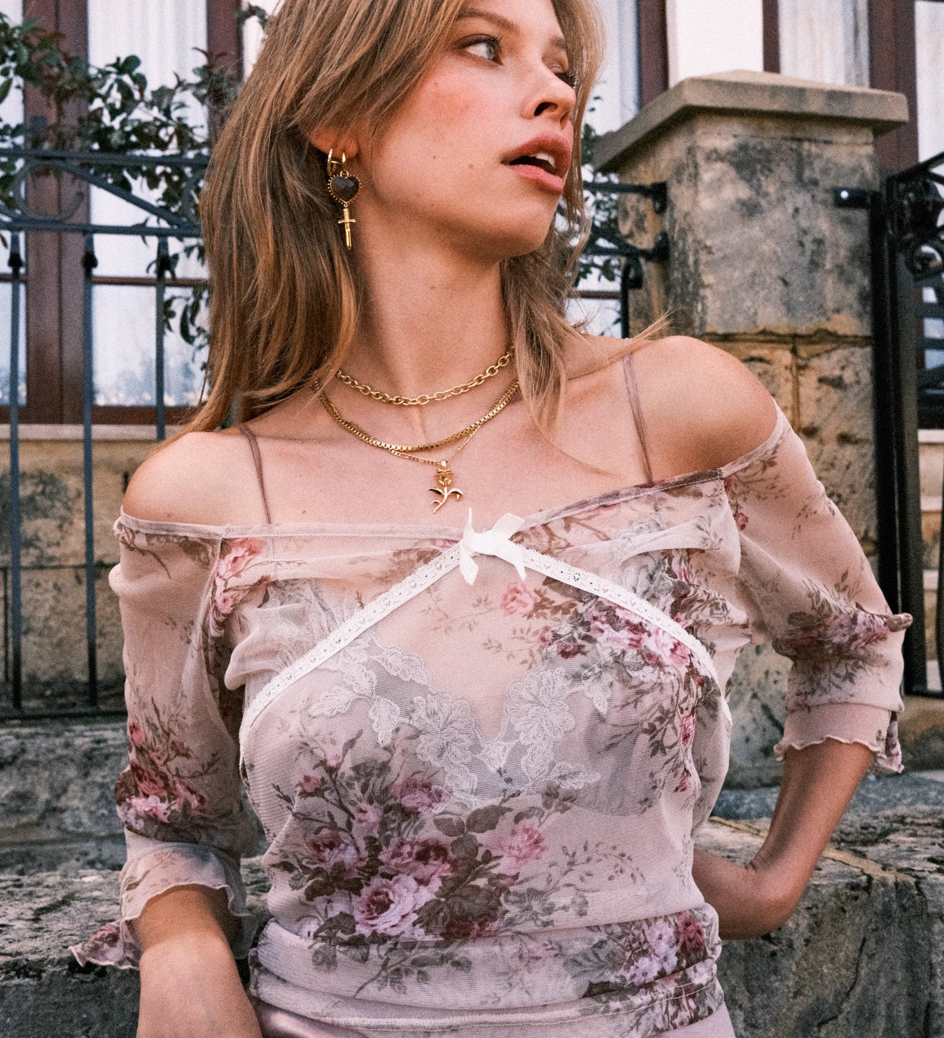 ROSETTA NECKLACE