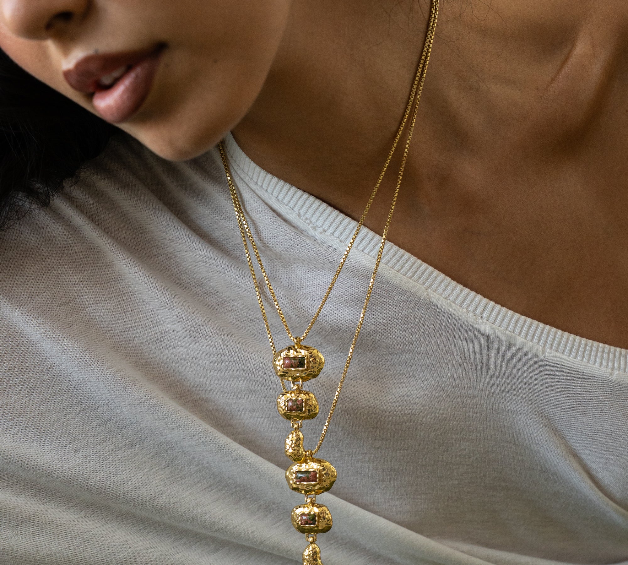 OLIVE NECKLACE GOLD — Mountain & Moon ODYSSEY W26 campaign