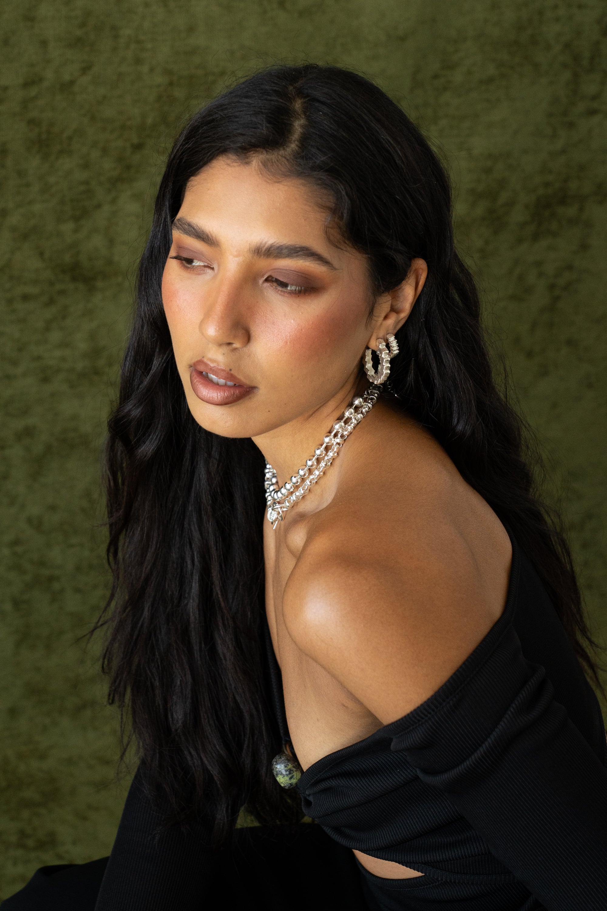 GABRIELLE EARRINGS SILVER — Mountain & Moon ODYSSEY W26 campaign
