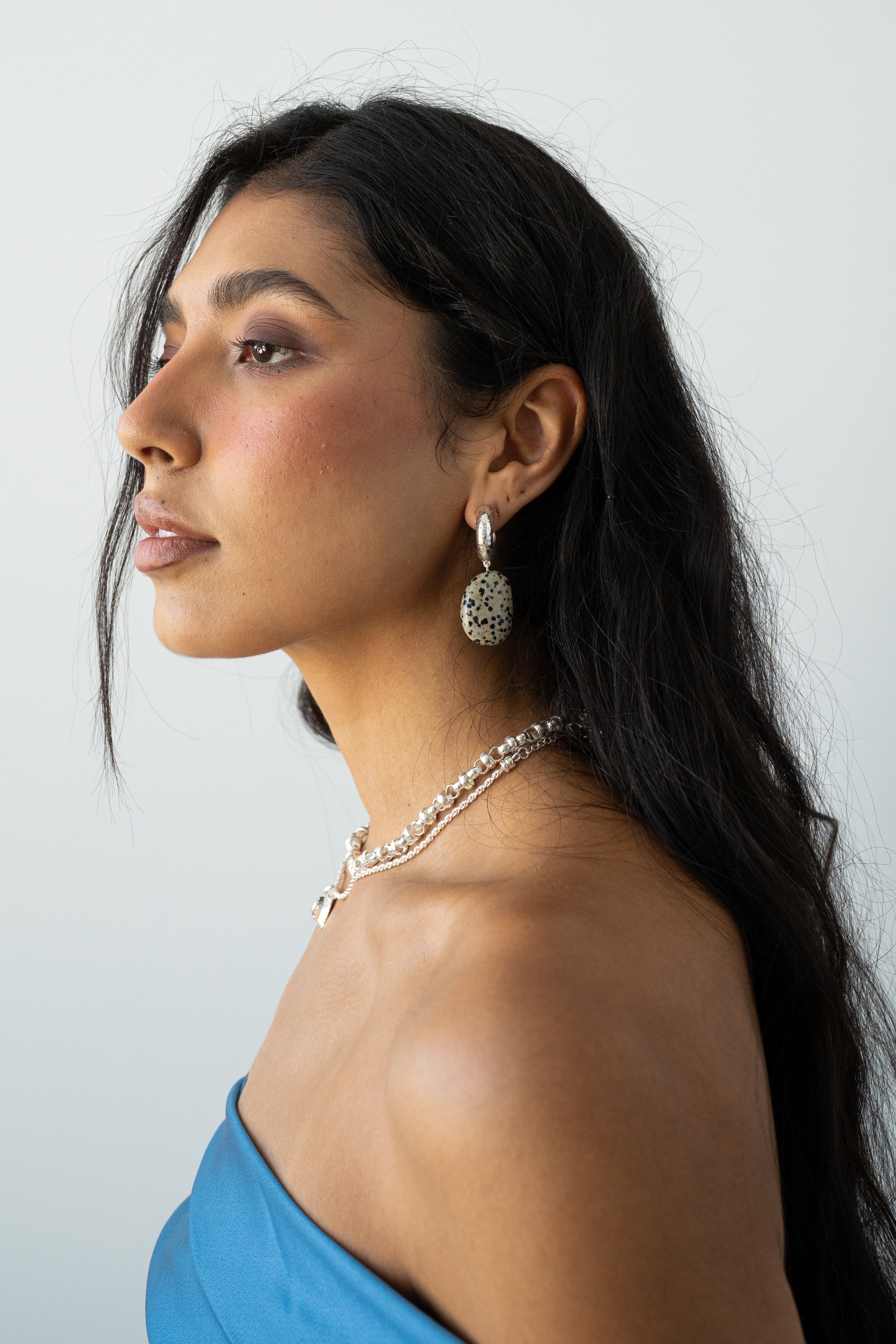 GEORGIA EARRINGS SILVER — Mountain & Moon ODYSSEY W26 campaign