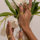 DOLLY Ring